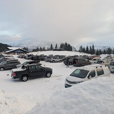 Hytte I Stryn Med Elbil Lader Exterior foto