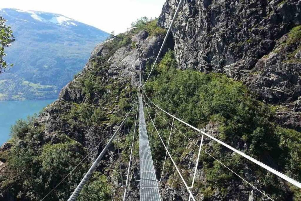 Hytte I Stryn Med Elbil Lader Exterior foto